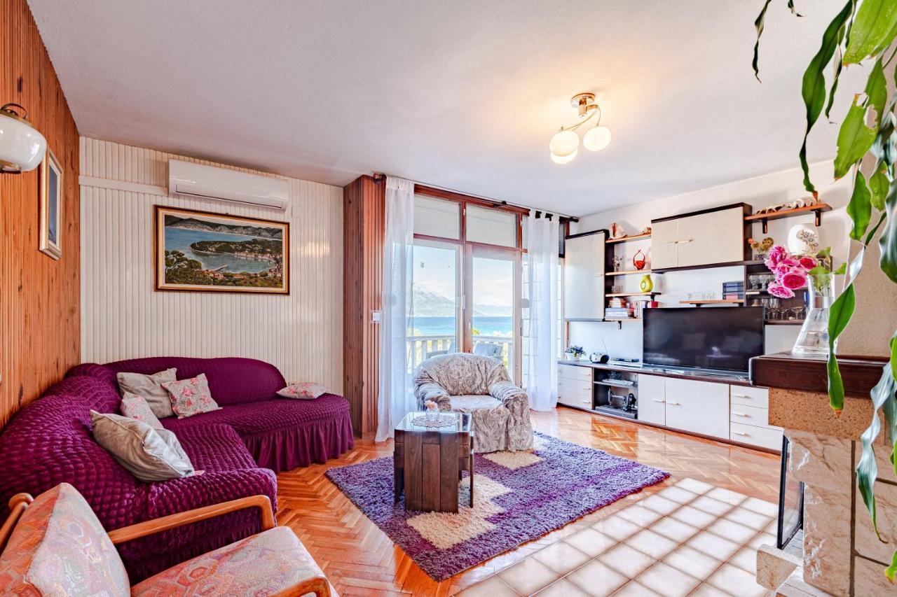 Apartments Mak Račišće Bagian luar foto