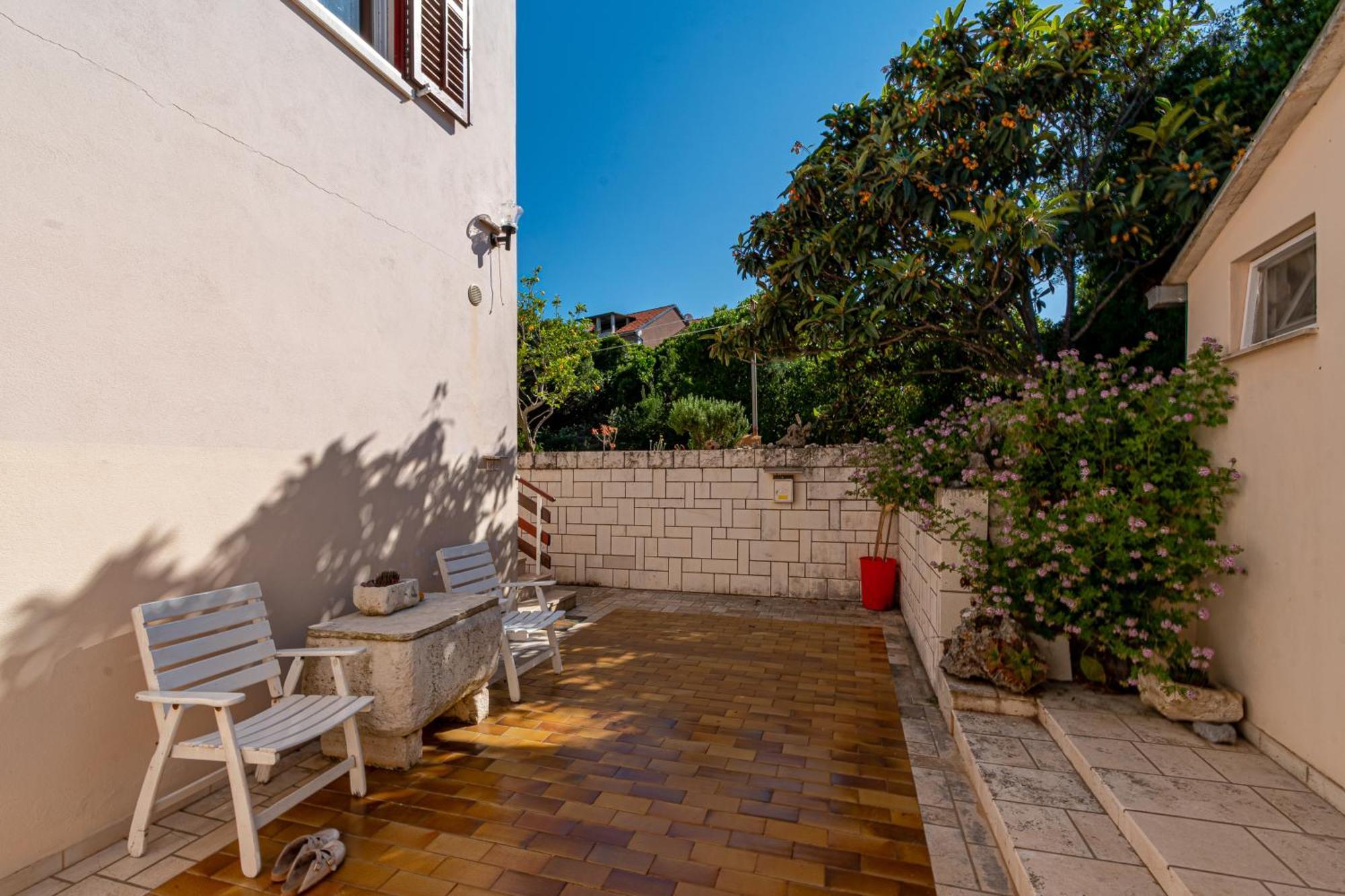Apartments Mak Račišće Bagian luar foto