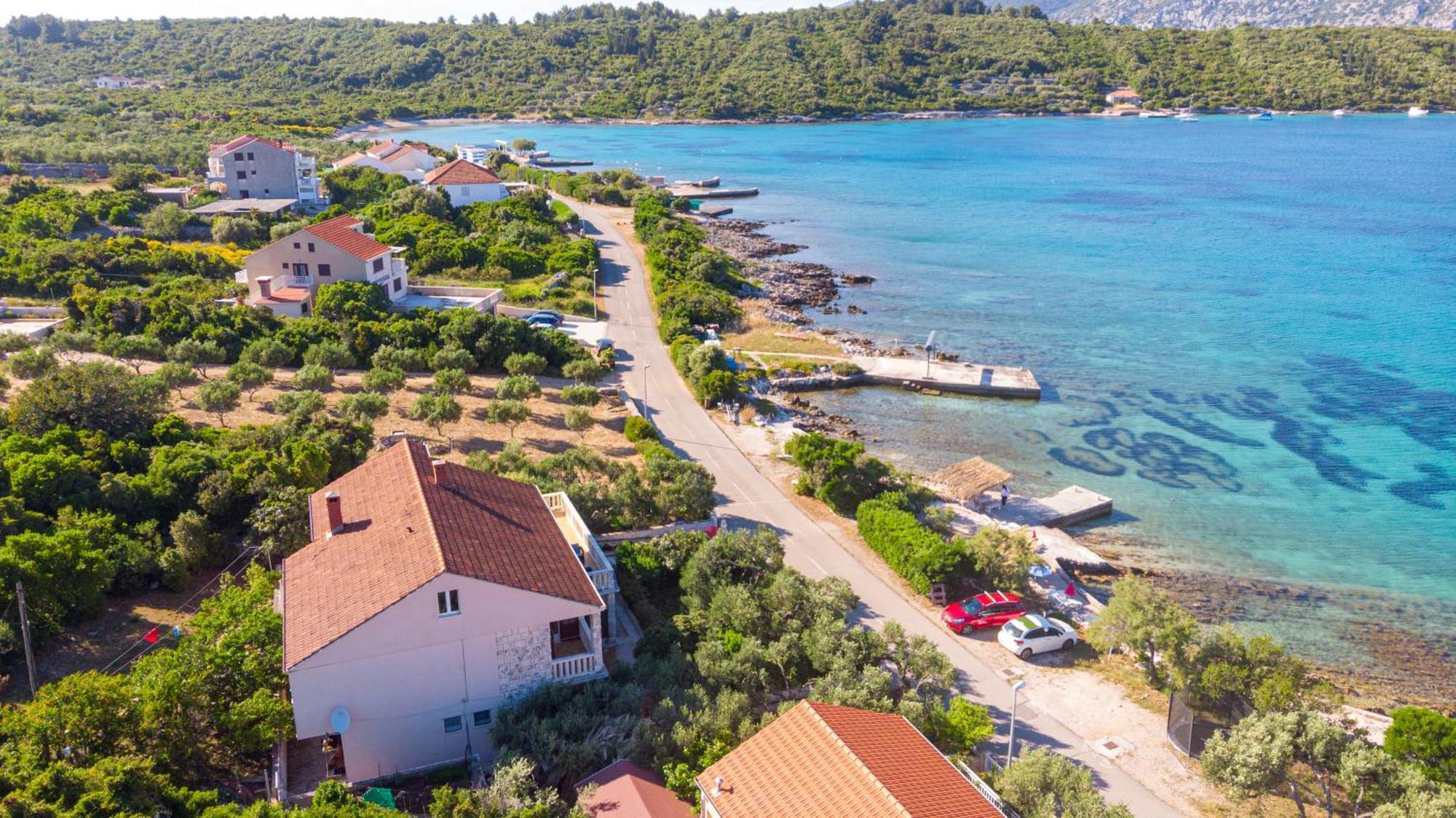 Apartments Mak Račišće Bagian luar foto